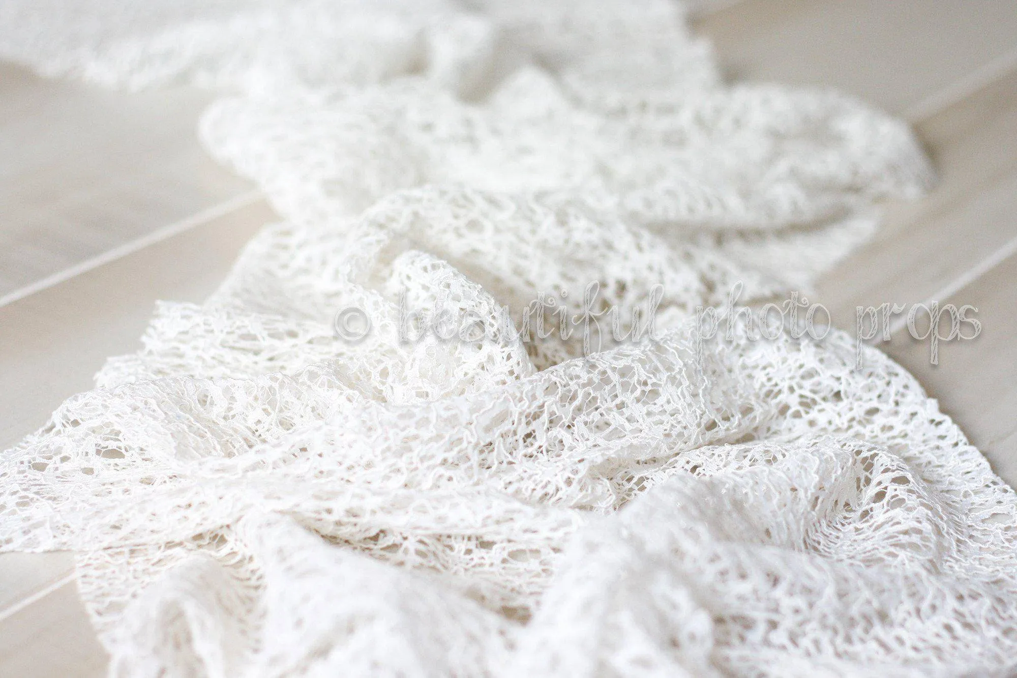 Fabric Lace Wrap in White