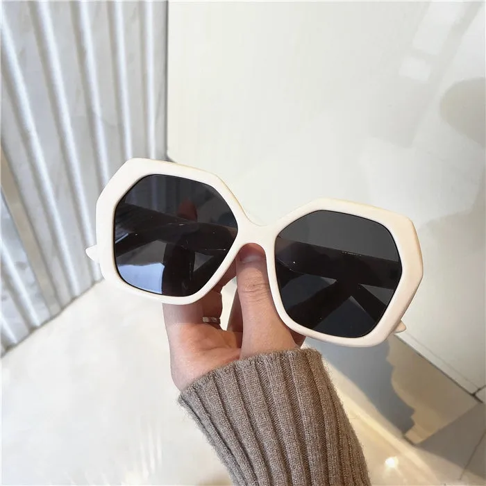 Fashion Style Super Cool Concave Shape Street Shot Sunglasses Stylish Big Rim round Face Face Small Jelly Color Fashionable Sun Glasses