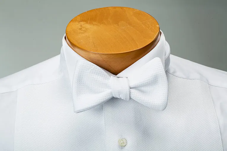 Formal White Cotton Pique Single-End Bow Tie - B594