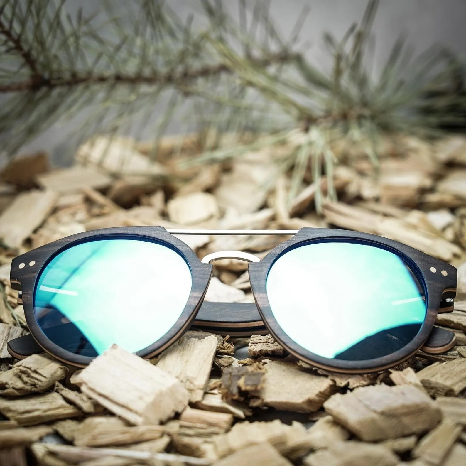 Vintage Round Wood Sunglasses